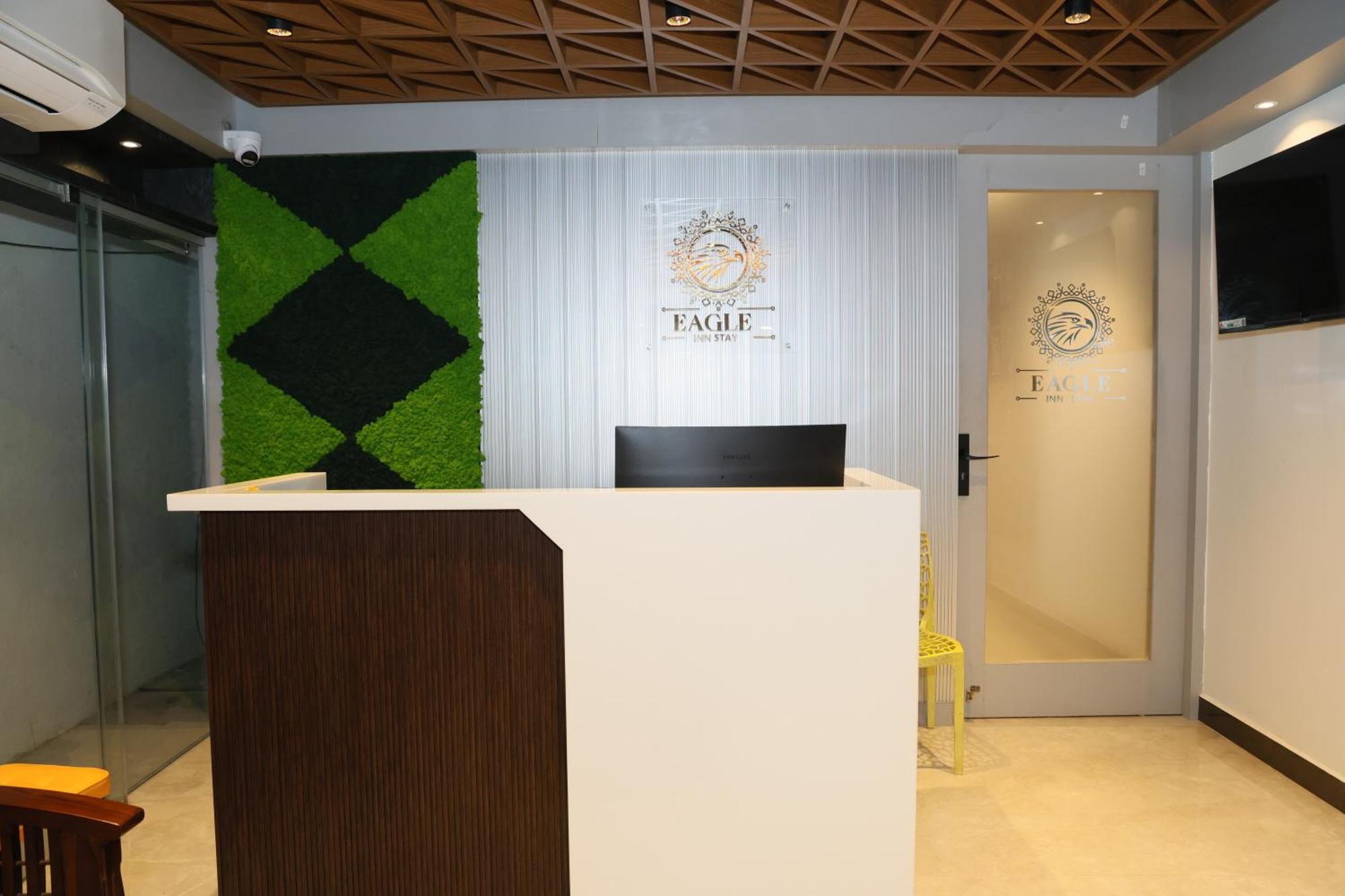 Eagle Inn Stay Káncsipuram Kültér fotó
