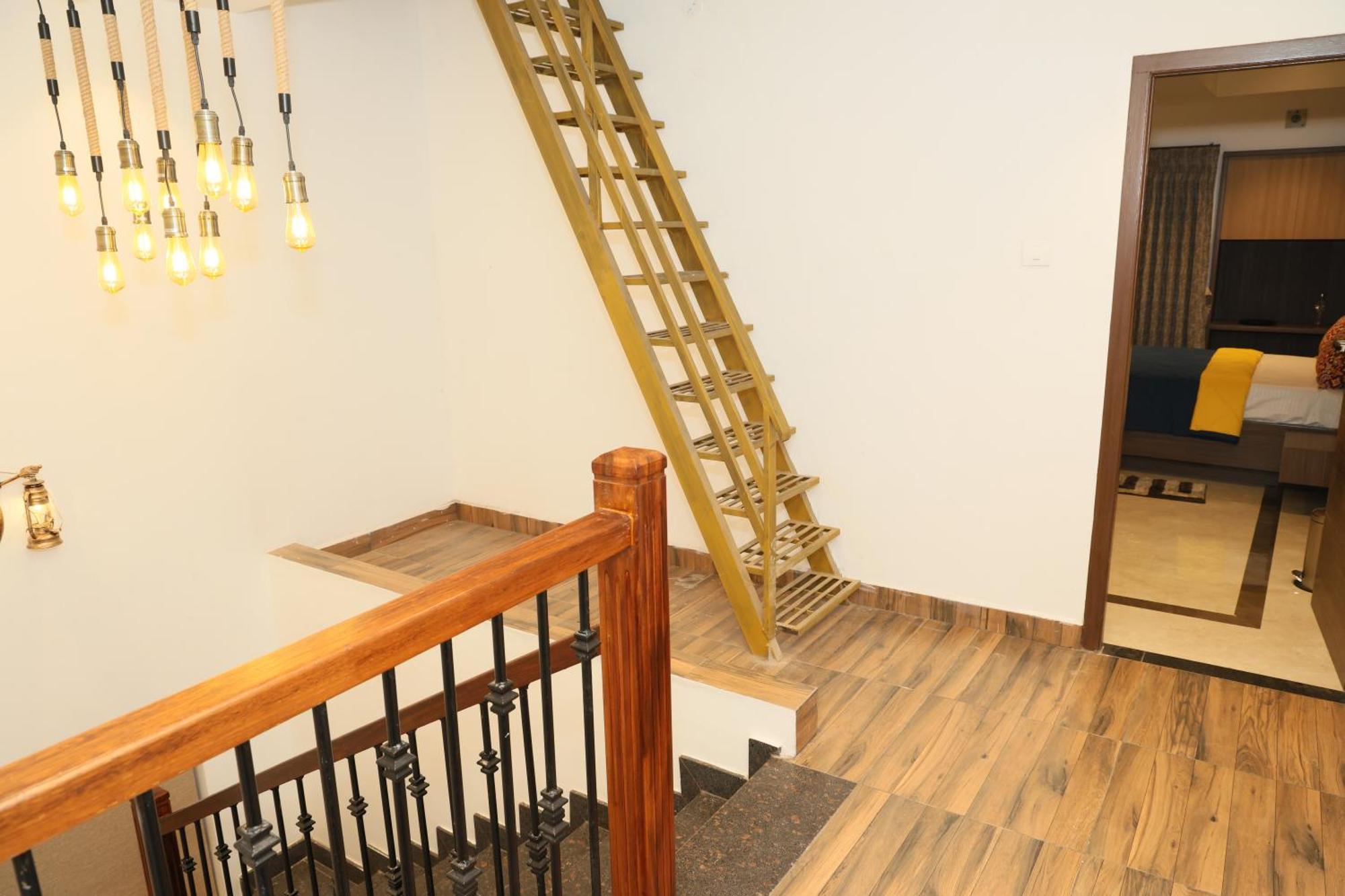 Eagle Inn Stay Káncsipuram Kültér fotó
