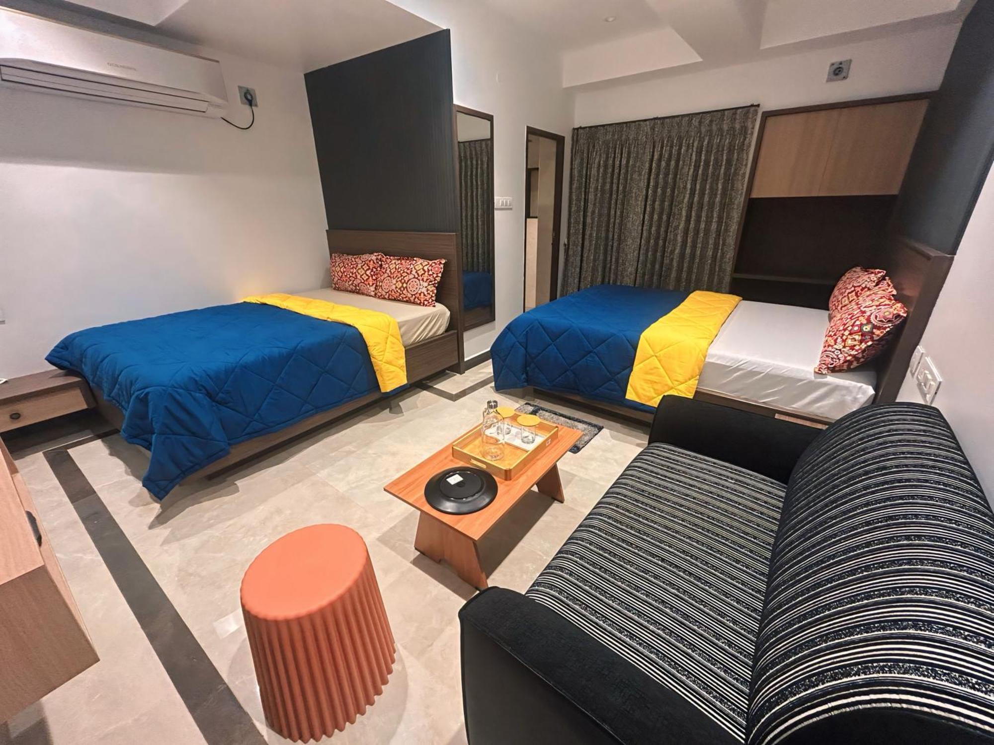 Eagle Inn Stay Káncsipuram Kültér fotó